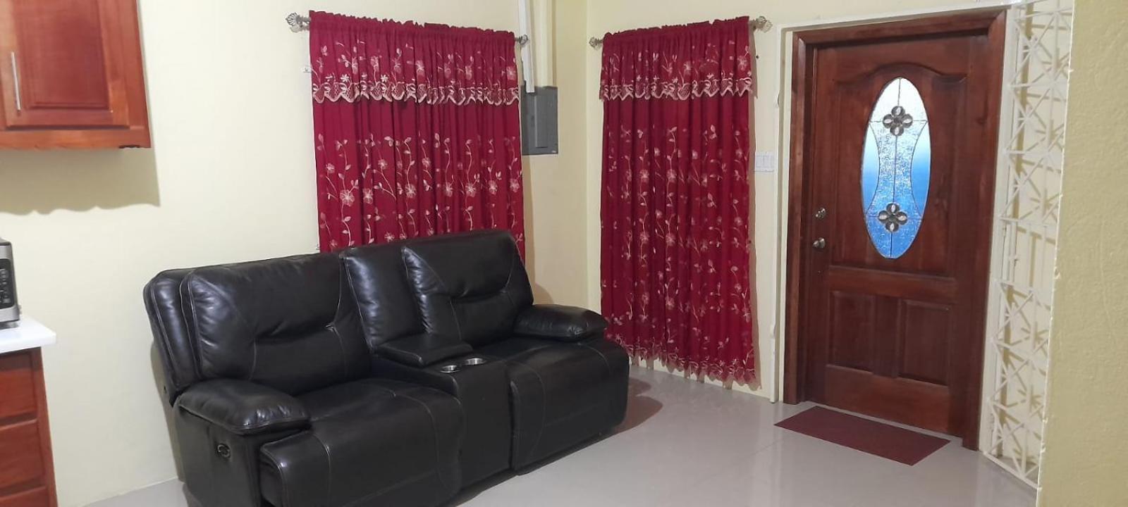 Royal Vybez Vacation Homes Spanish Town Dış mekan fotoğraf